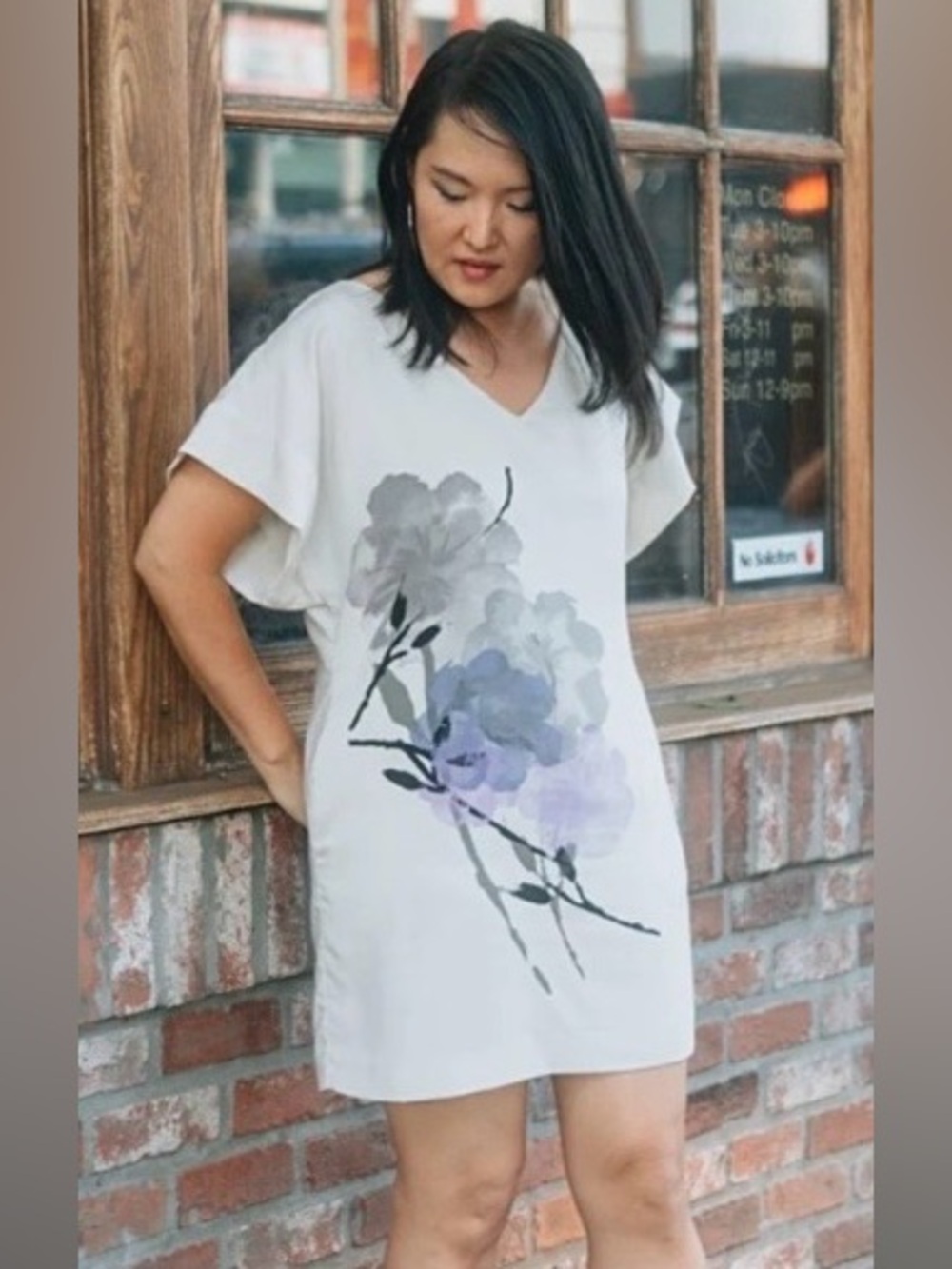 New York & Company Cream Floral Print Shift Dress